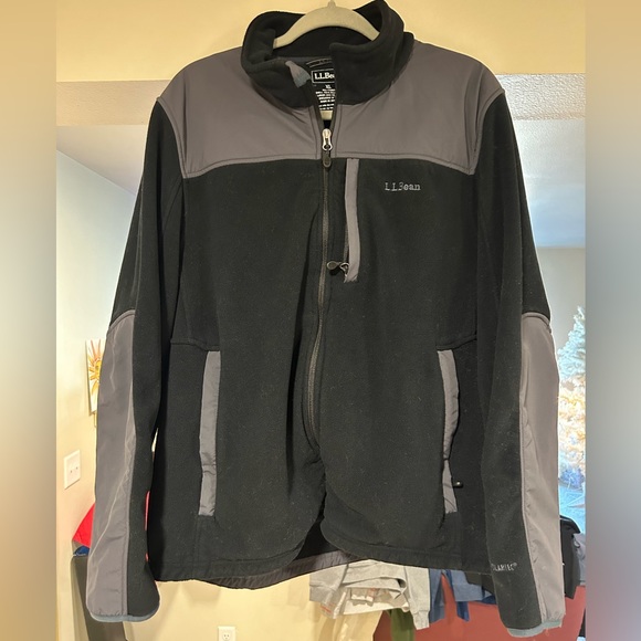 L.L. Bean Long Sleeve Black and Gray XL Jacket All Zippers Working - Picture 2 of 8
